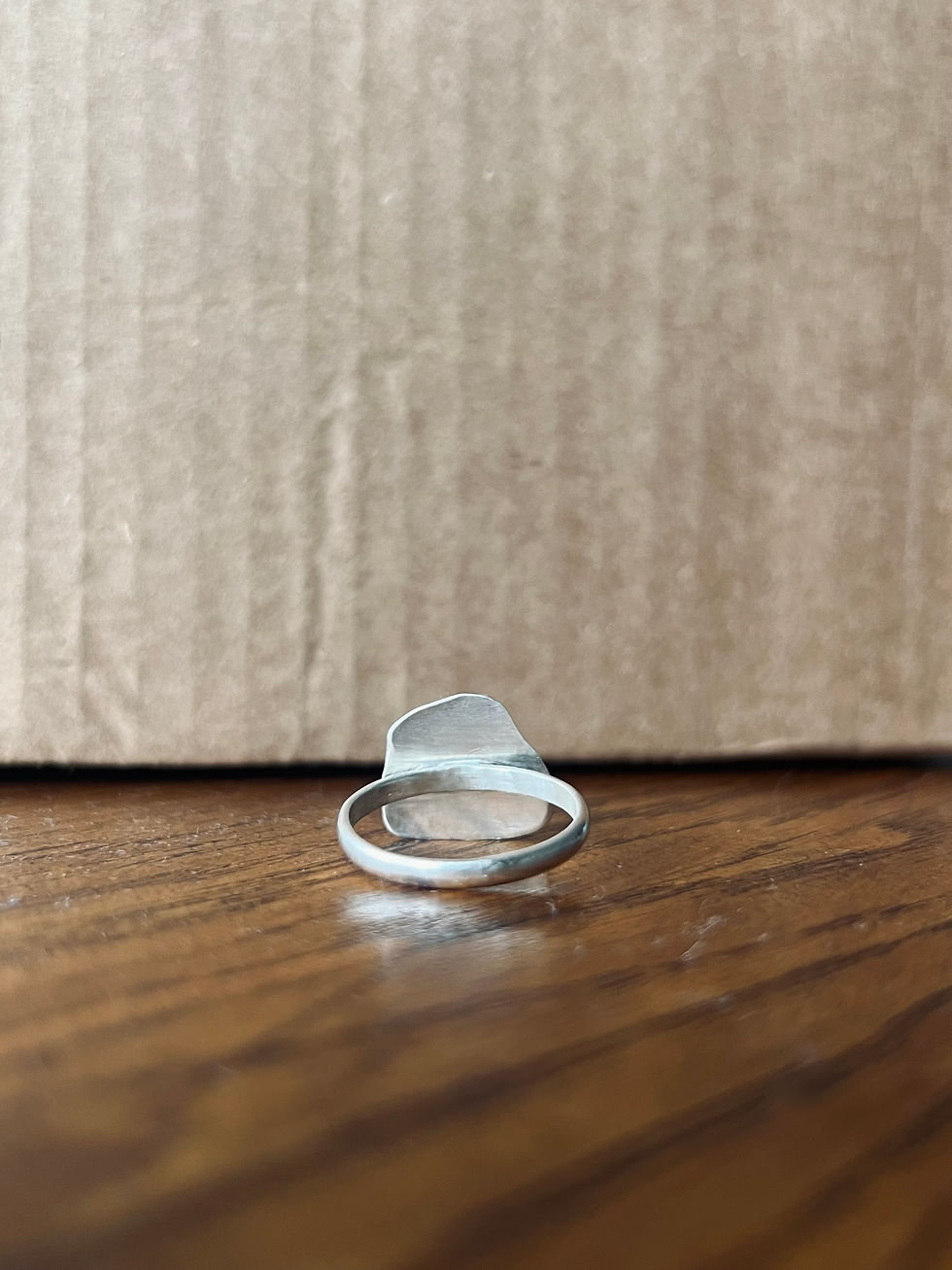 サムネイル： Beneath the Bark - Size 9-9.5