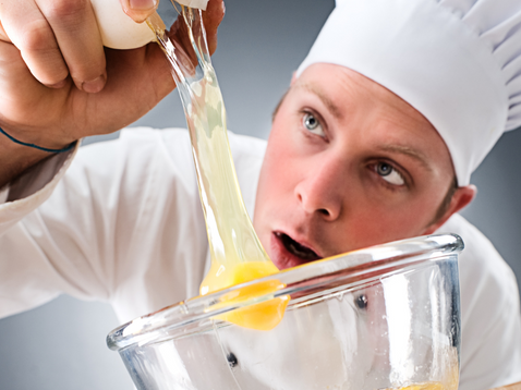 Cracking Down on Rising Egg Prices: Restaurant Strategies for Navigating Avian Influenza (Bird Flu)