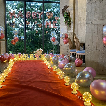 室內求婚,餐廳室內包場求婚,餐廳求婚佈置,室內求婚佈置,燈飾求婚