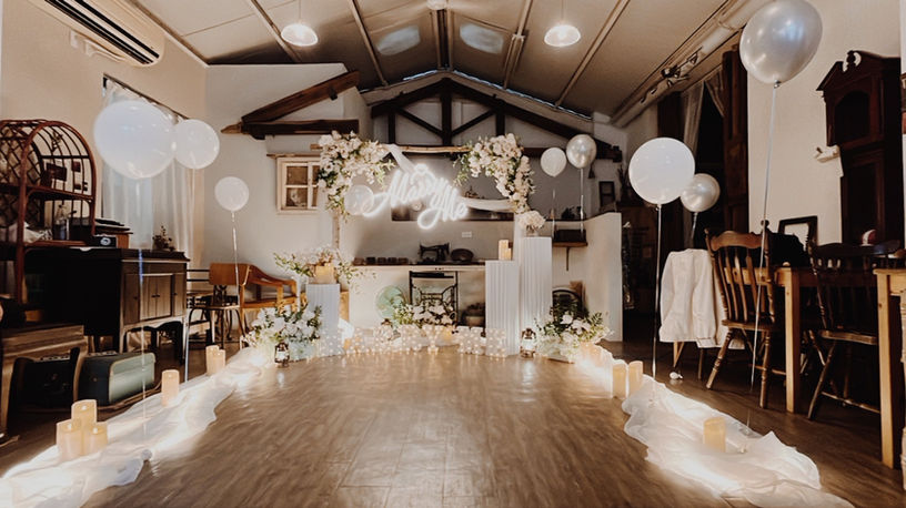 Private Proposal at a Vintage Hipster Café in Tainan │ I Do Creative