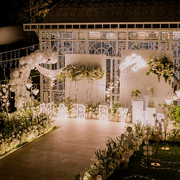 台中求婚地點必勝包,台中求婚地點推薦,台中求婚企劃,求婚企劃公司,台中求婚地點推薦,台中玻璃屋求婚,台中戶外草皮求婚