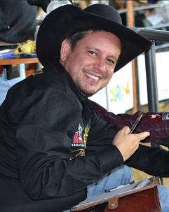 Câmara concede Moção de Aplausos a Leonardo Camargo, juiz da final do Campeonato Brasileiro de Rodeio de 2025