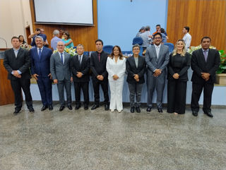 Câmara aumenta o número de vereadores para onze a partir de 2029