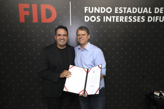 Luis Henrique assina convênio de R$ 1 milhão para a construção de ciclovia na João Amadeu