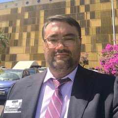 Empresária ameaçada acusa Juliano Matos de dever R$ 10 mil serviços de campanha. Mulher conseguiu medida protetiva contra ele por ameaça