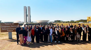 Alunos de Direito do UNIJALES realizam visita ao Congresso Nacional em Brasília. Além do local, acadêmicos passearam pelos pontos turísticos da capital