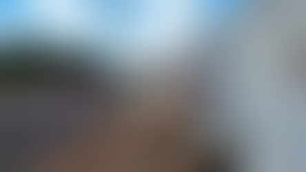 Riva e Deley pedem cobertura para ponto de ônibus na Paulo Marcondes