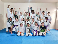 Team Resende conquista 19 medalhas no 21º TorneioInterestadual de Karatê em Tupi Paulista