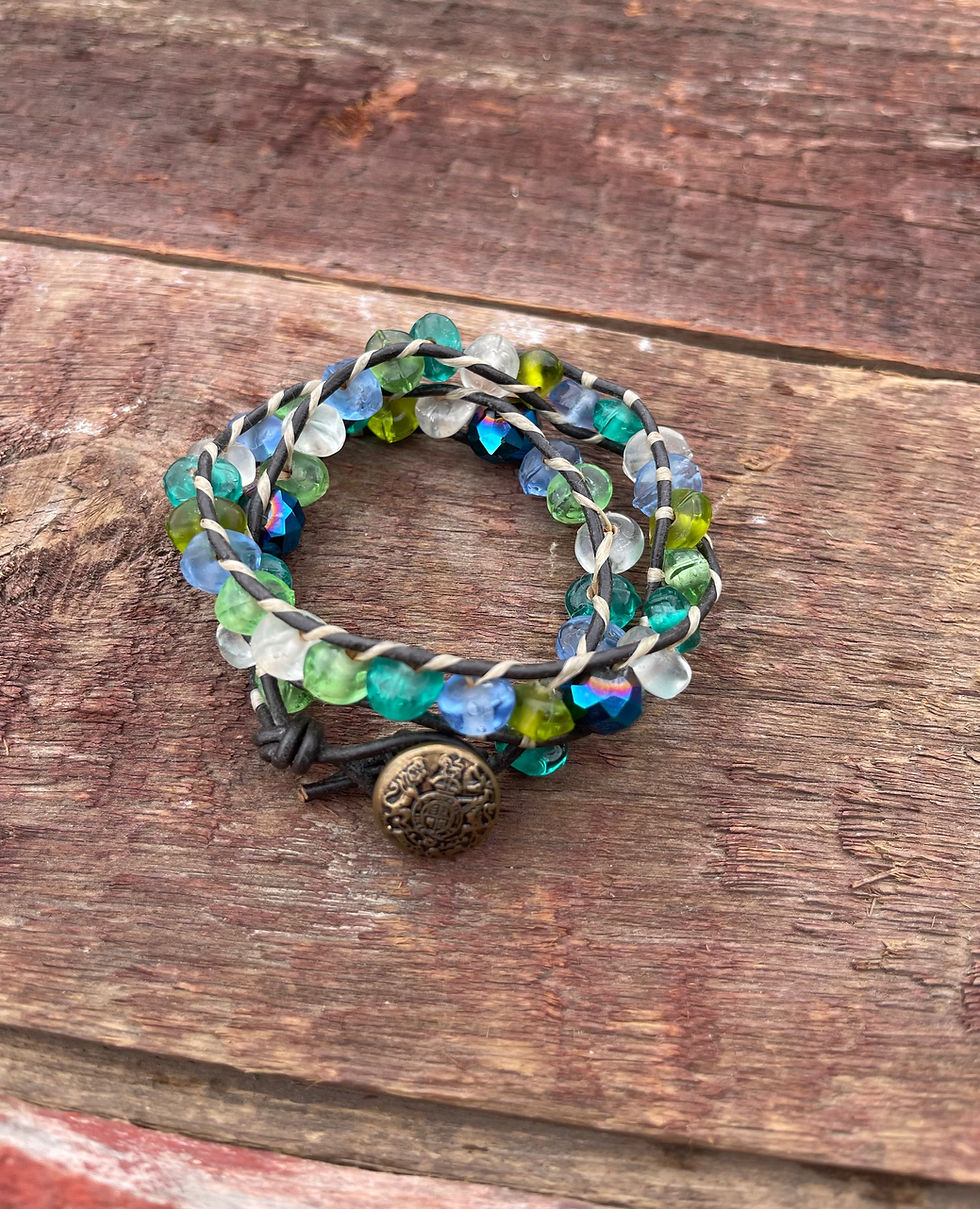 Thumbnail: Leather wrap around bracelet 