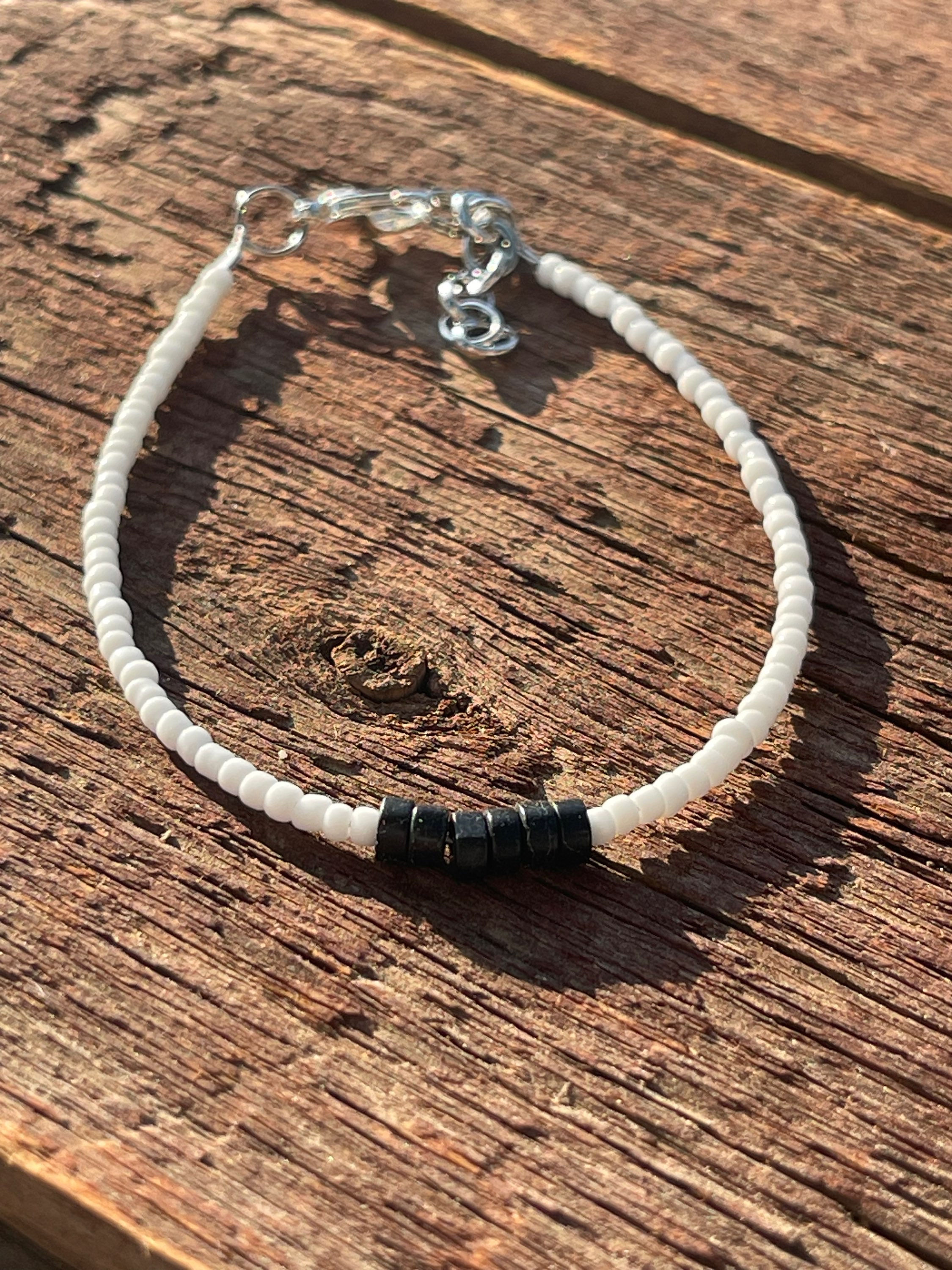 Black and white bracelet 