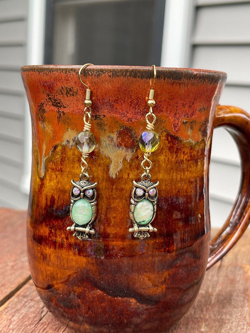 Thumbnail: Green & gold owl earrings 