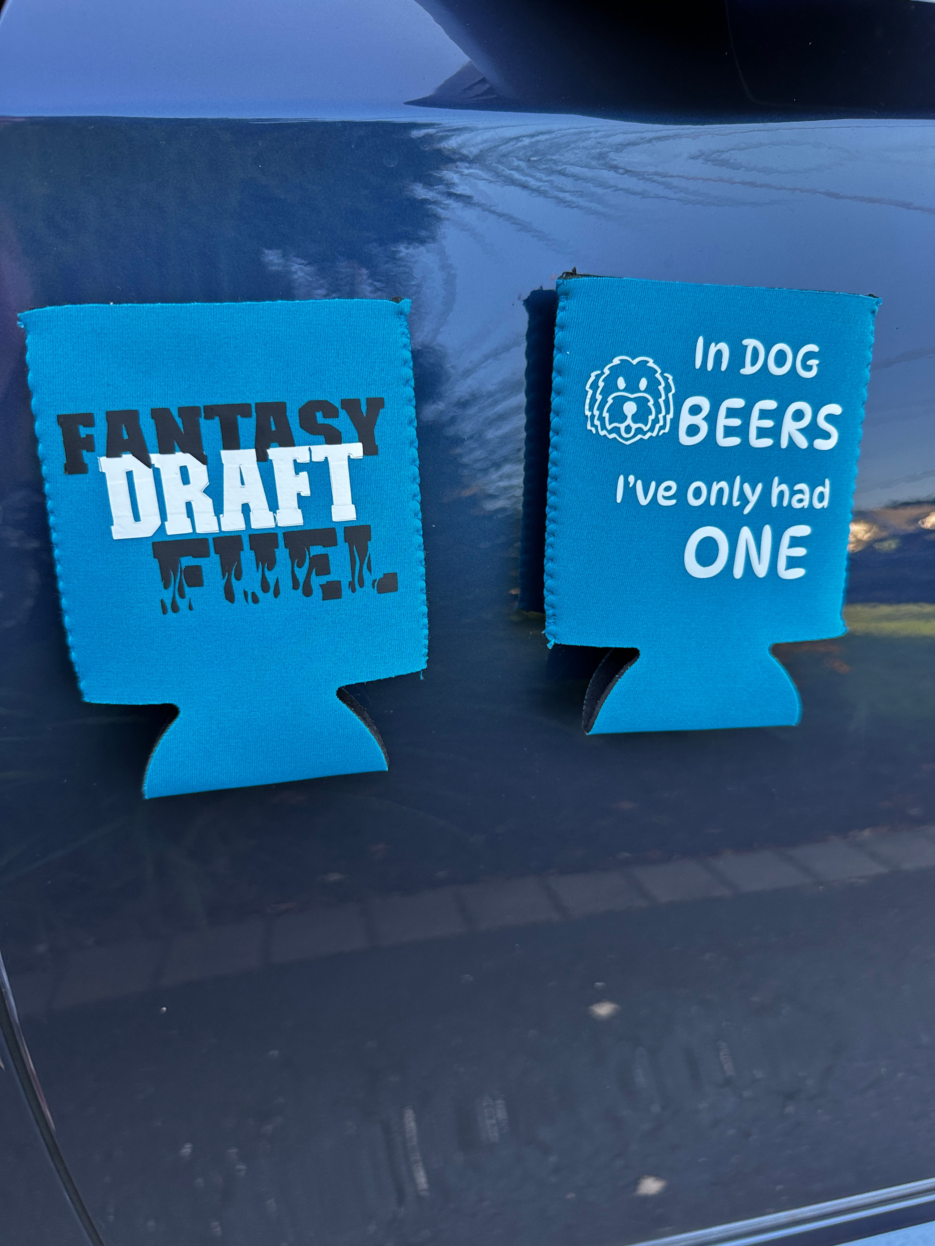 Magnetic Beer Koozie - Neon Blue