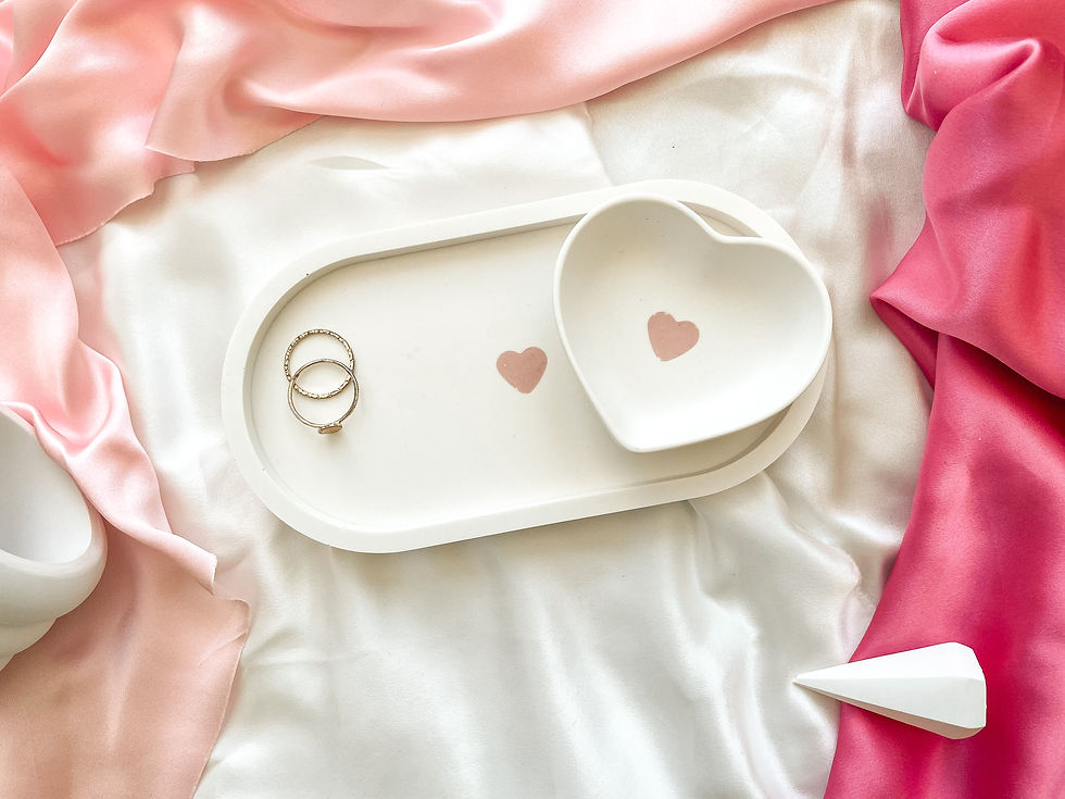 Thumbnail: Pink Heart Trinket Dish