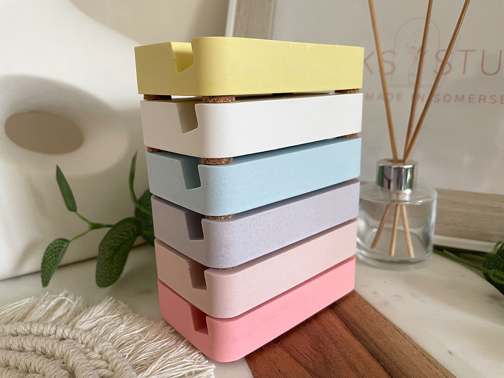 Thumbnail: Rectangle Phone Stand