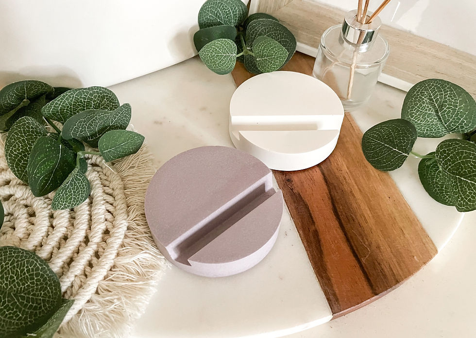 Thumbnail: Circle Phone Stand