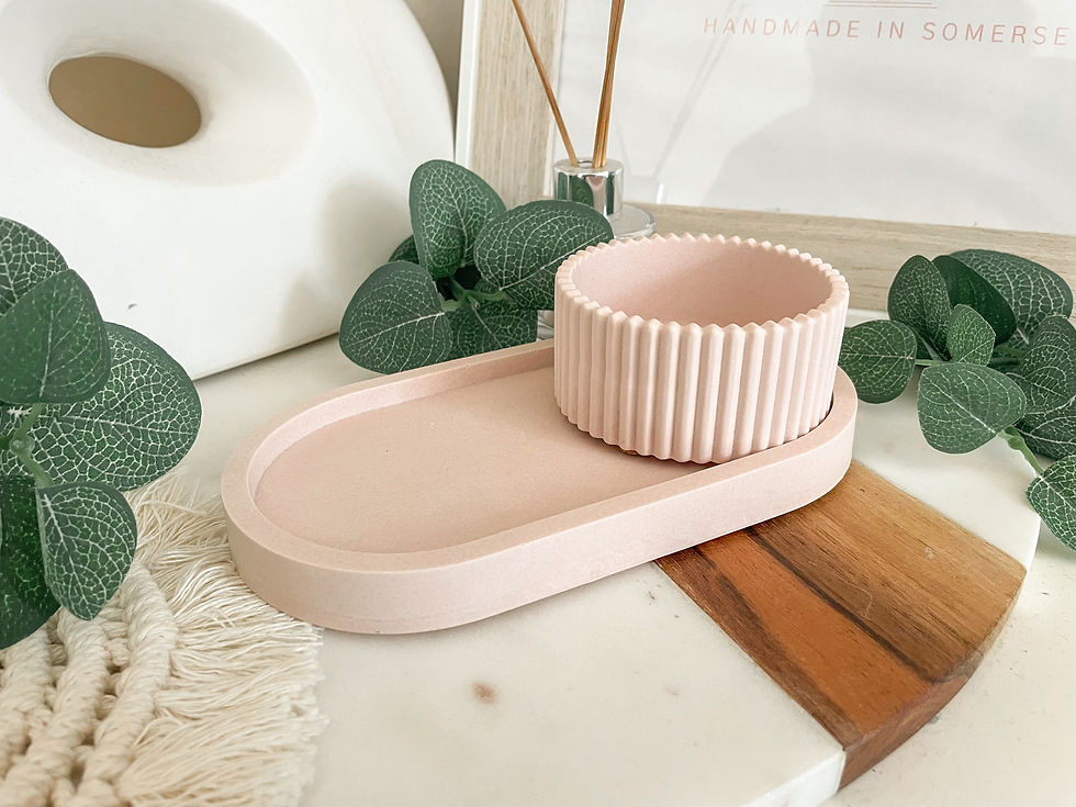 Thumbnail: Oval Tray and Ribbed Pot