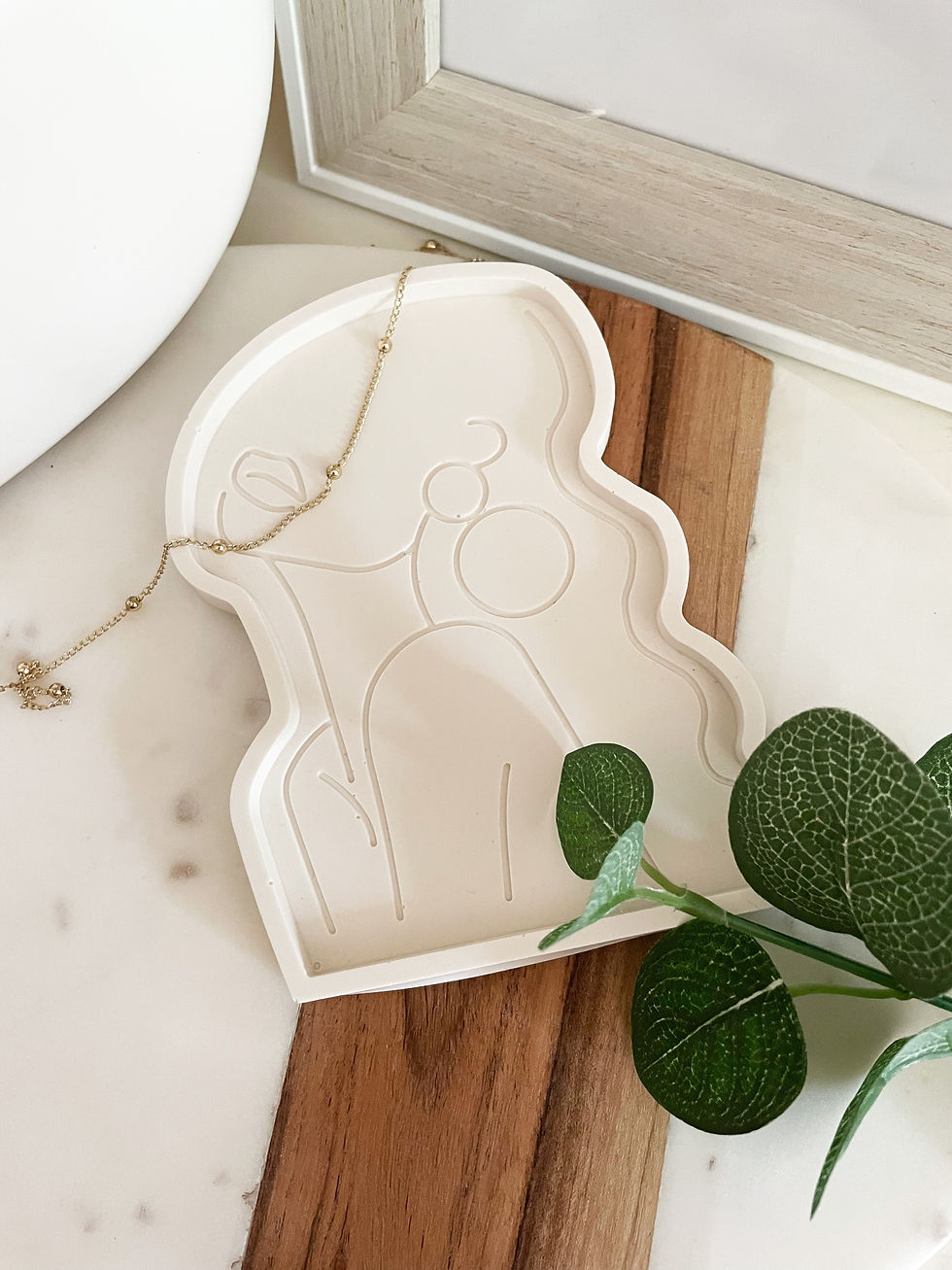 Thumbnail: Portrait Trinket Dish