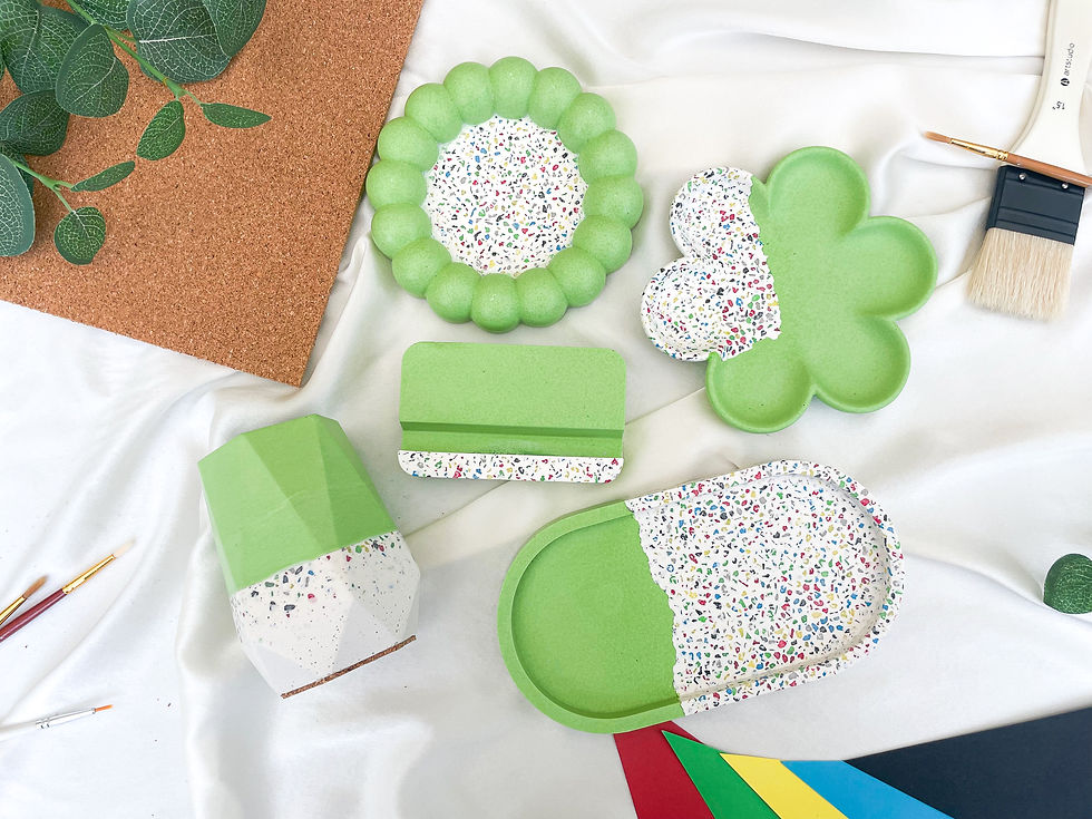 Thumbnail: Green Spectrum Bubble Trinket Dish