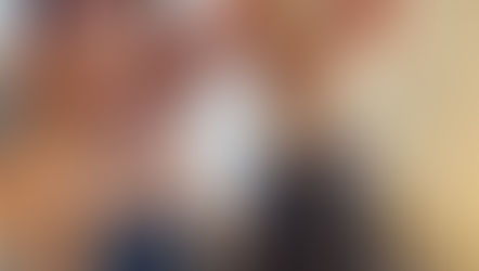 年少組のサークルを手伝う年長組