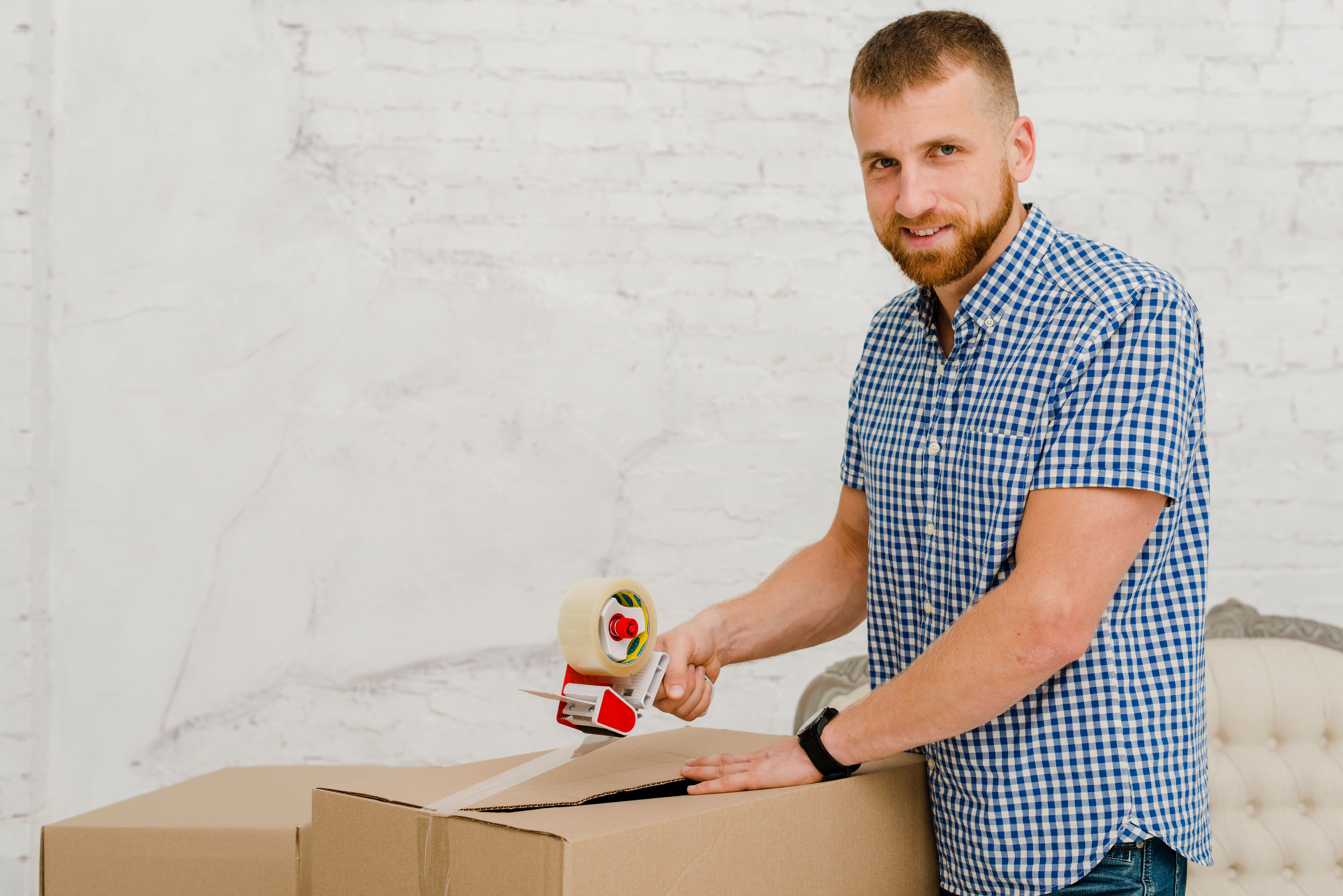 Грузчик на розвантаження товару