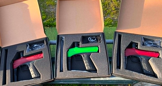 3 GUNS_edited.png