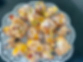 Kleines, feines Plundergebäck mit Vanillepudding und frischem Obst