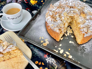 Zitronen-Mandelkuchen (Low Carb)