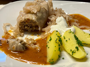 Sarma – herzhaft geschmorte Krautrouladen