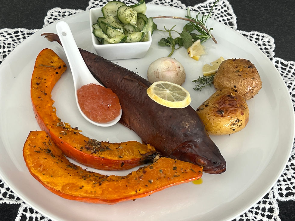 Räuchersaibling mit Hokkaido-Kürbis und Bratkartoffel