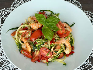 Zoodles mit Garnelen