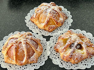 Obst-Plunder mit Vanillecreme & Krokant