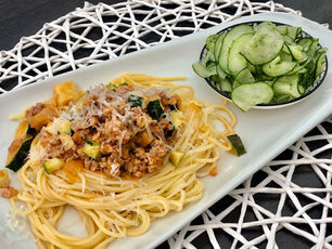 Spaghetti mit Kürbis-Zucchini-Lamm-Ragout