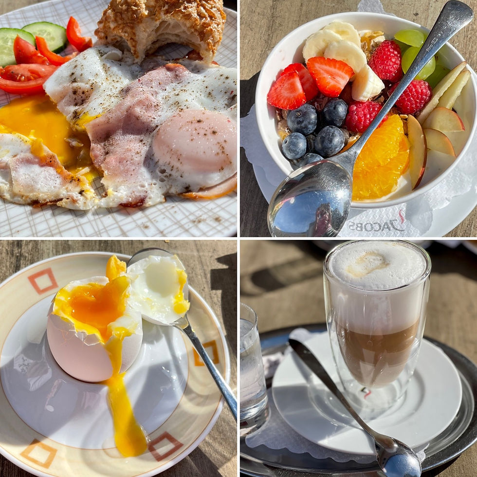 Frühstücken in der Cafe Konditorei Kern in Perg