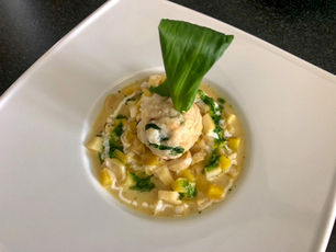 Bärlauch-Knödel auf Haferwurzelgemüse