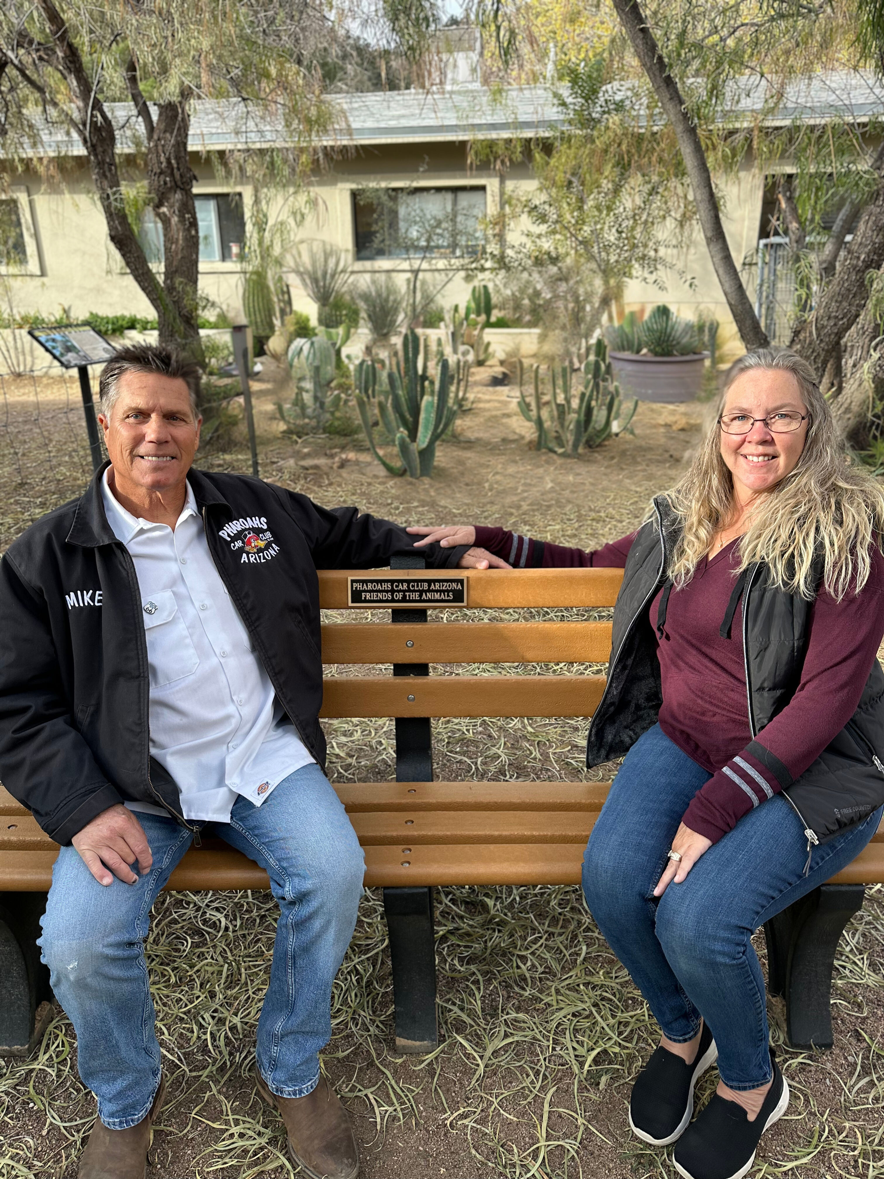 公園のベンチのスポンサーシップ