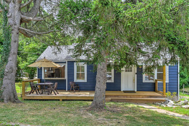 22 Broadview Ave Asheville NC-small-002-003-Exterior  Front-666x443-72dpi.jpg