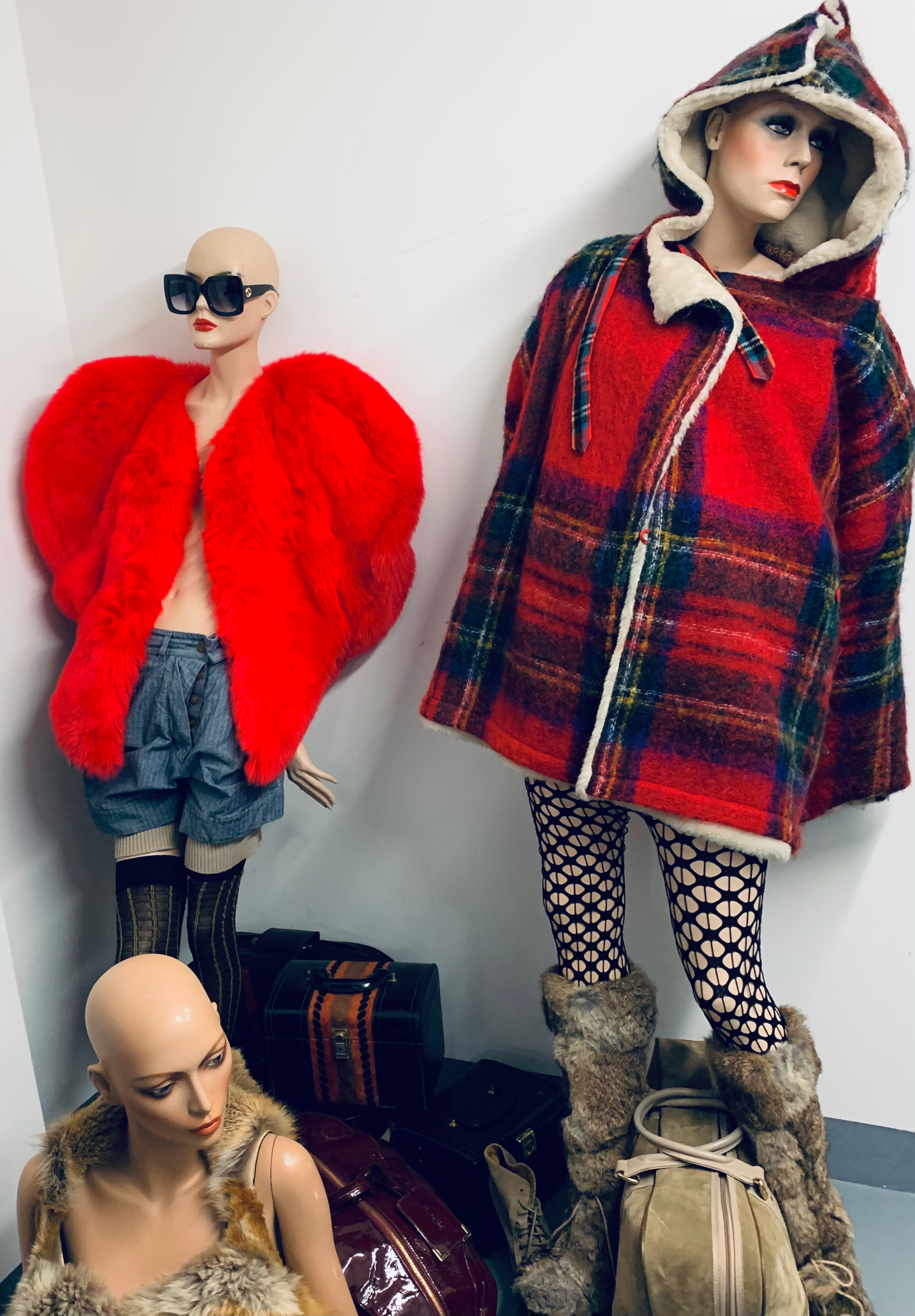 VINTAGE MANNEQUIN SCHLÄPPI