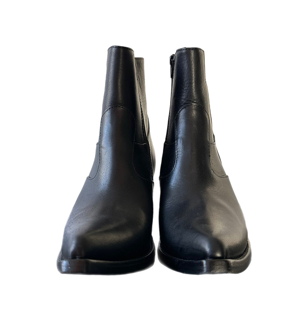 Thumbnail: VETEMENTS Western Slanted Heel Leather Ankle Boots 40