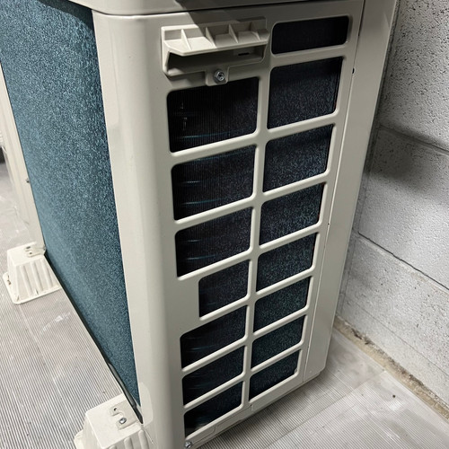 ダイキン DAIKINエアコン ATC22ZSE1-W 2022年製 ダイキン DAIKINエアコン ATC22ZSE1-W 2022年製