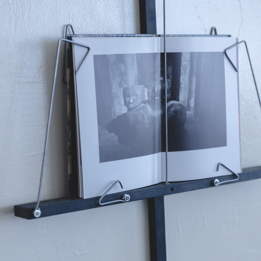 book on the wall 江戸黒