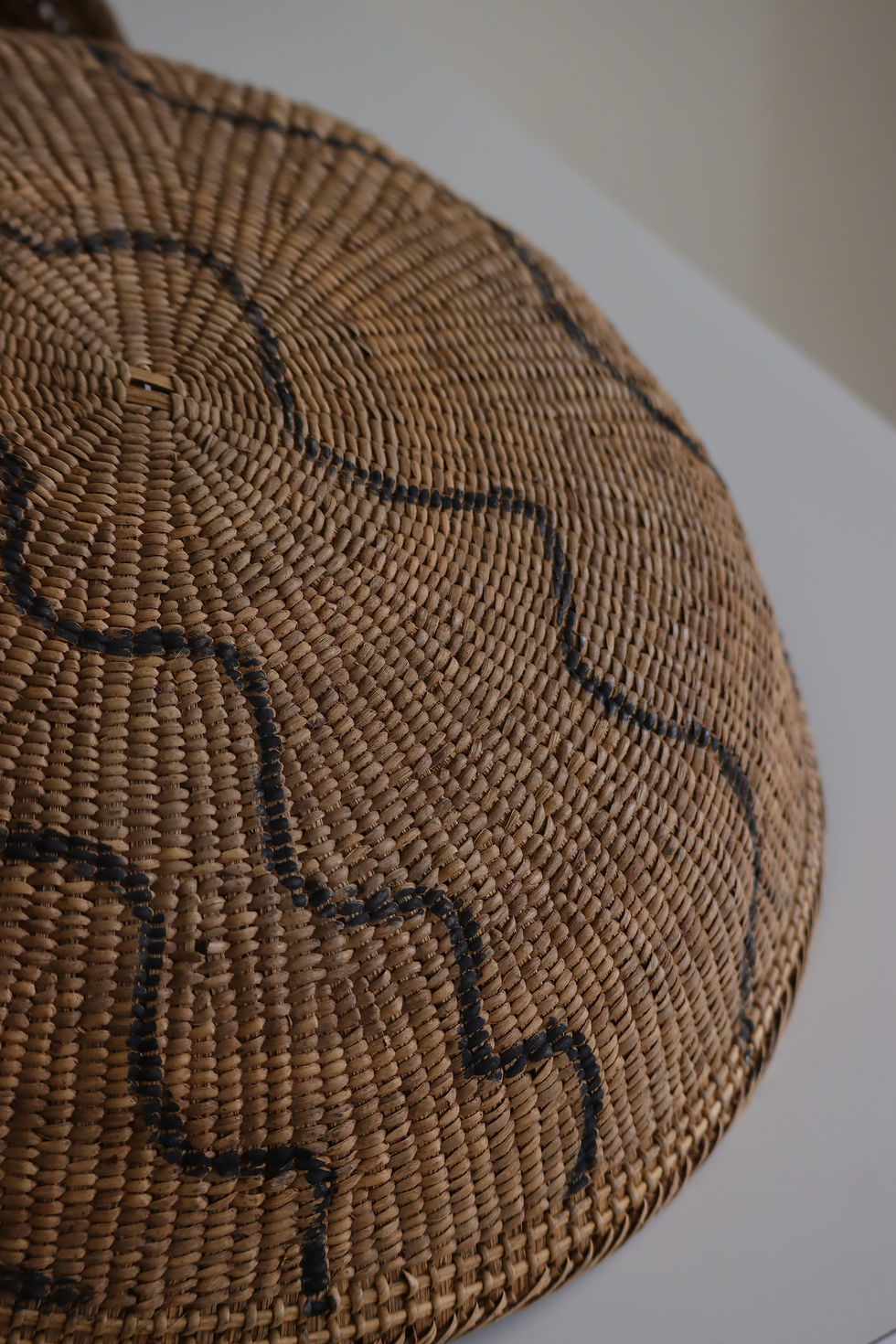 サムネイル： ビンテージ　ヤノマミ族　バスケット