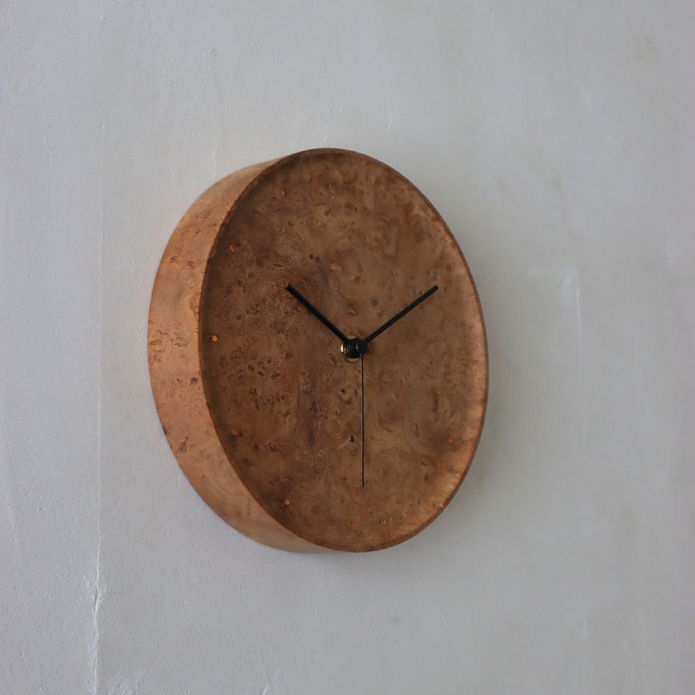 サムネイル： wall clock L5