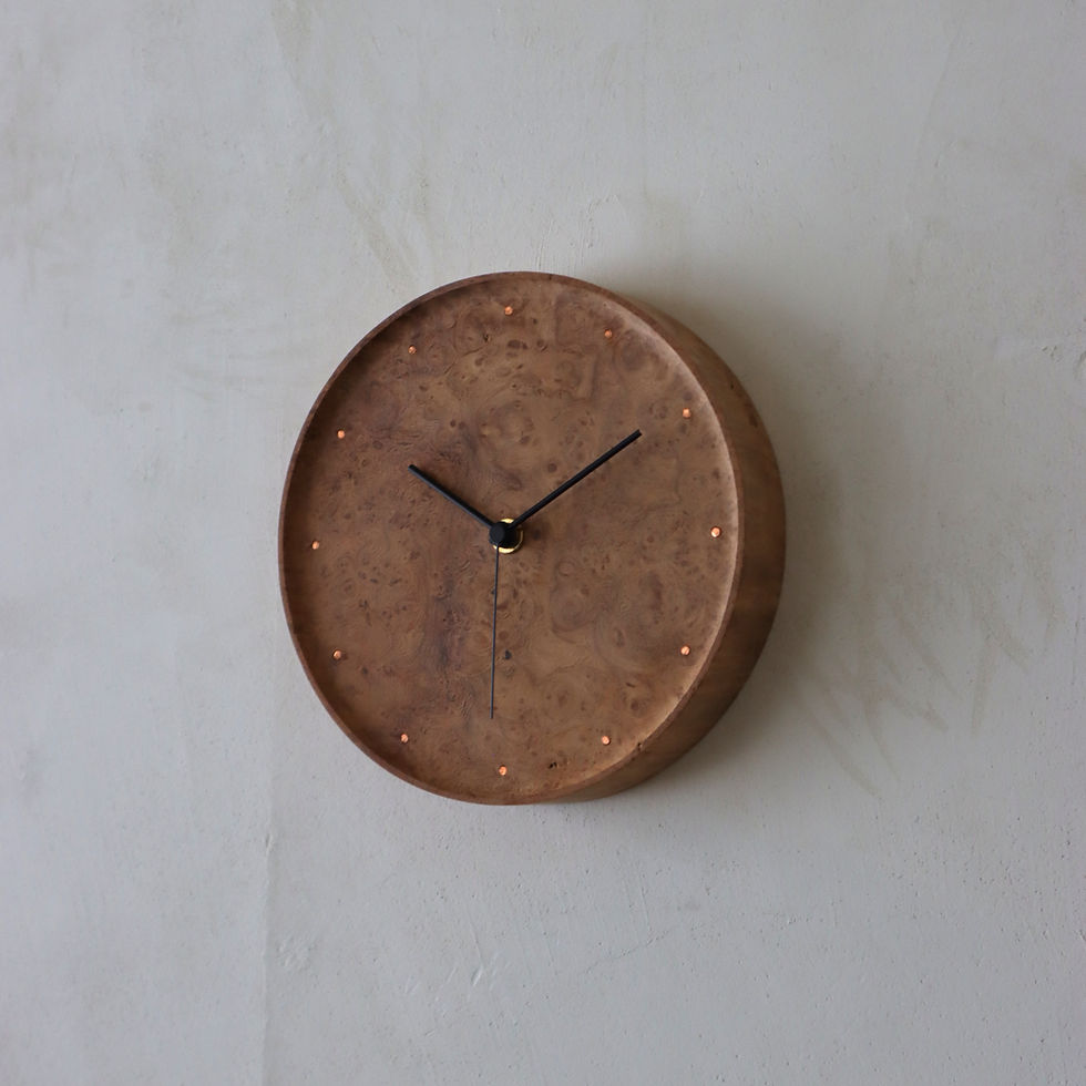 サムネイル： wall clock L5
