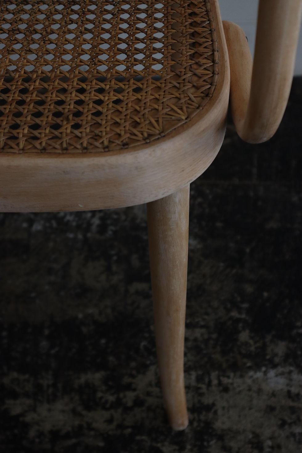 サムネイル： Josef Hoffman original design 811 model