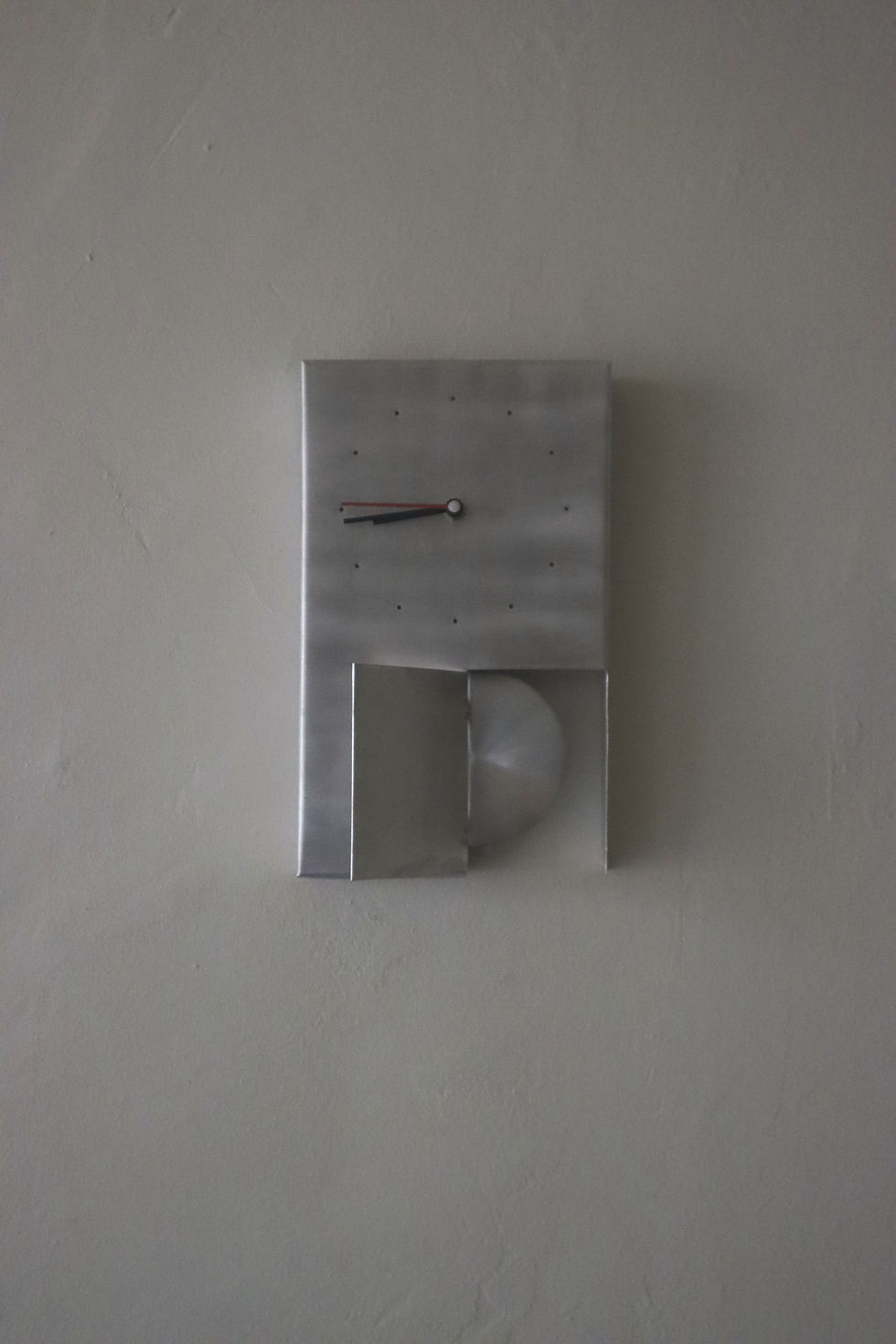 サムネイル： aluminum　振り子時計　"door.  D"