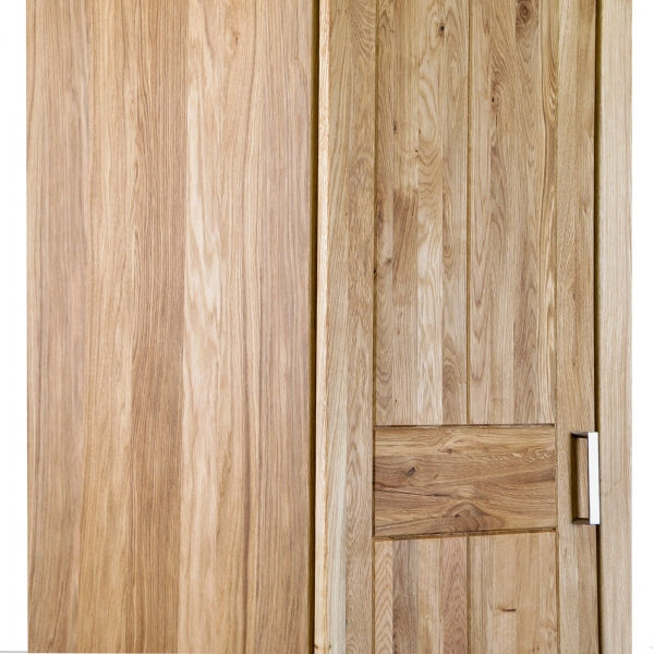 Miniaturbild: Toni 3: Kleiderschrank