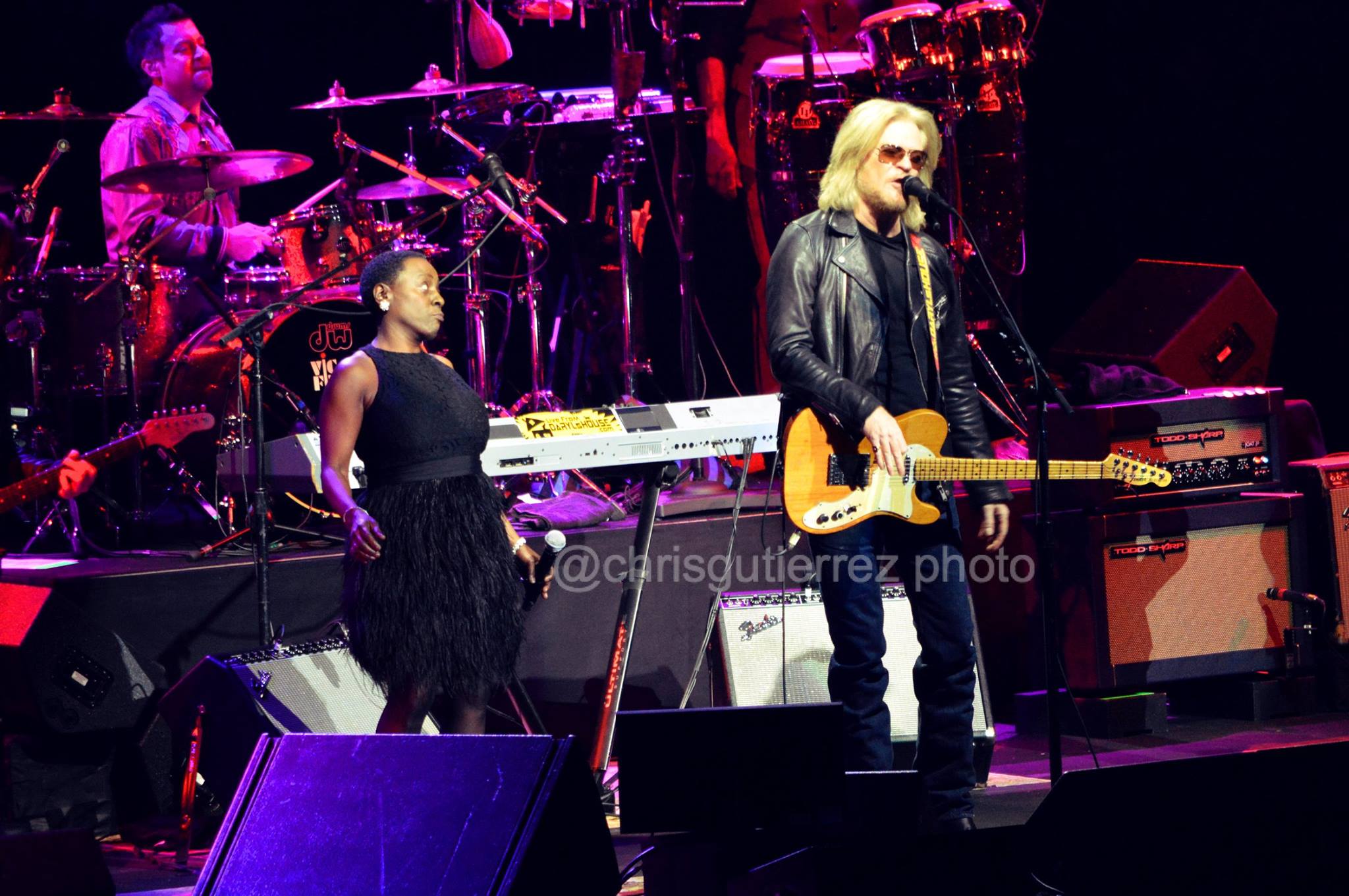 HALL & OATES