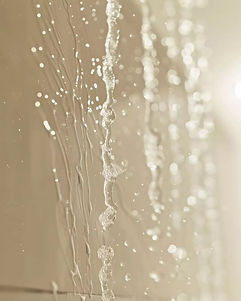 Rain or shine, the hustle never stops! ☀️ As business owners we face downpour after downpo