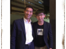 สถานทูตจีนตำหนินักการเมืองไทยยุ่งกลุ่มแยกฮ่องกง หลังโจชัว หว่อง โพสต์รูปคู่ ธนาธร