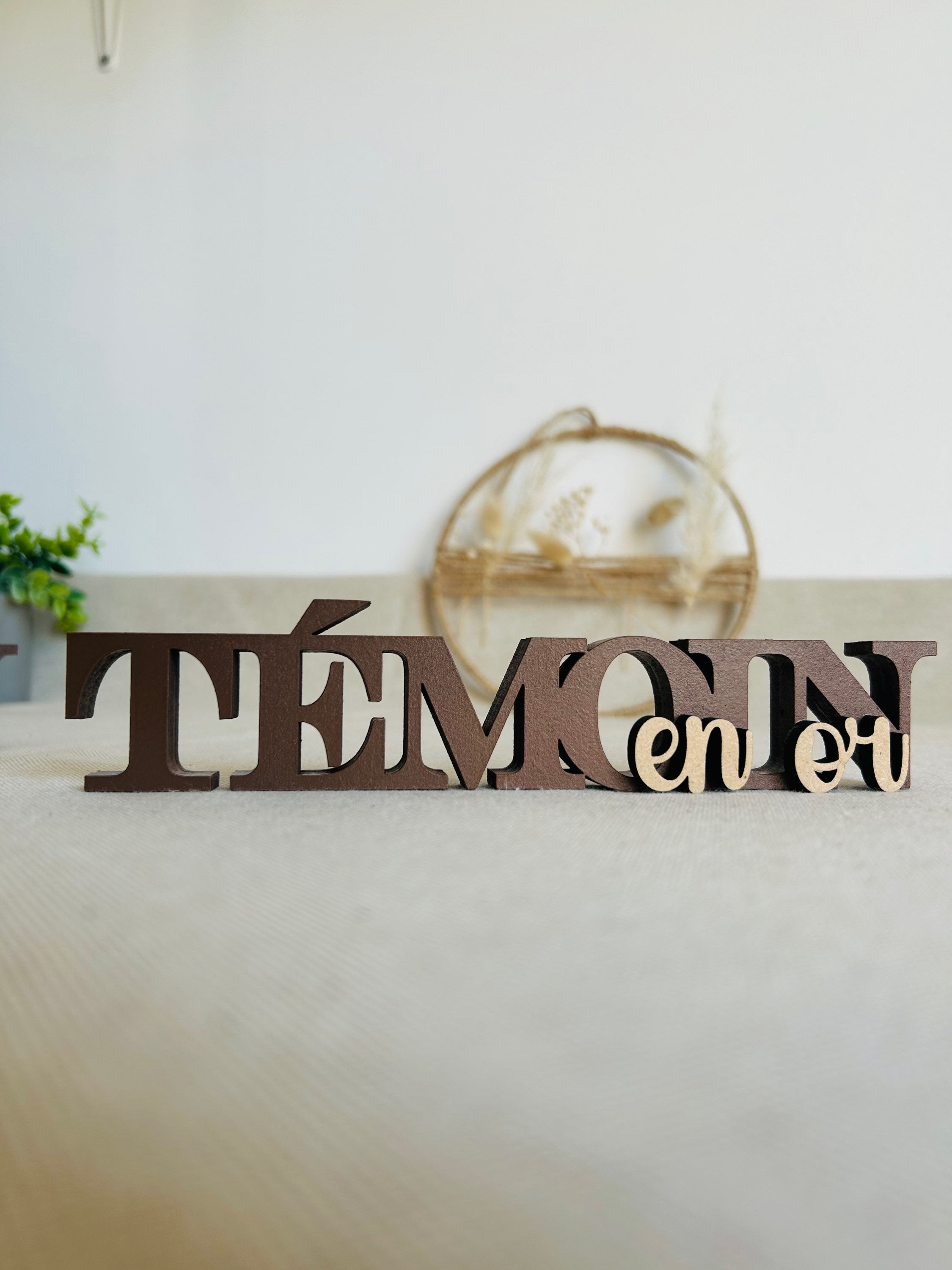 Décoration TEMOIN en or